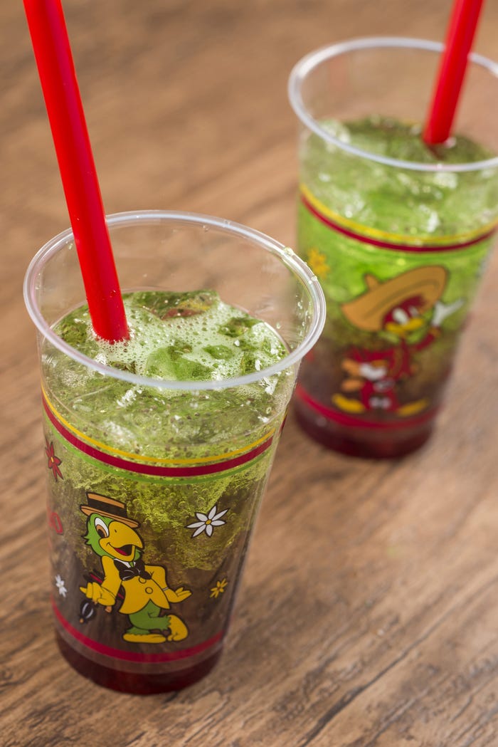 スペシャルティソフトドリンク¥340(C)Disney