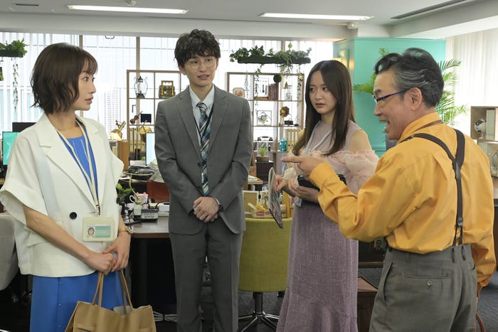 松本まりか、石山順征、森香澄、石井正則「奪い愛、真夏」第1話(C)テレビ朝日