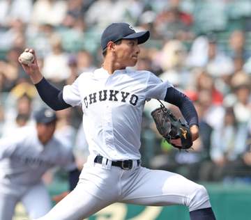 中京大中京が1点リードで後半へ 先発・安藤が力投 五回2死三塁のピンチをしのぐ