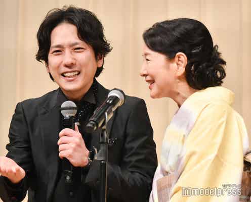 吉永小百合、スピーチ中に“息子”二宮和也接近「浜辺美波ぶりなんです」23年ぶり主演女優賞受賞<第66回ブルーリボン賞>