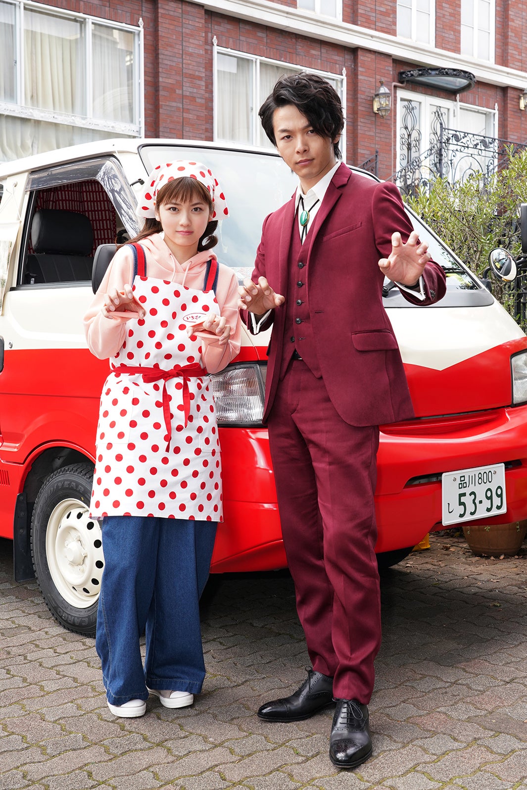 小芝風花、中村倫也（C）日本テレビ