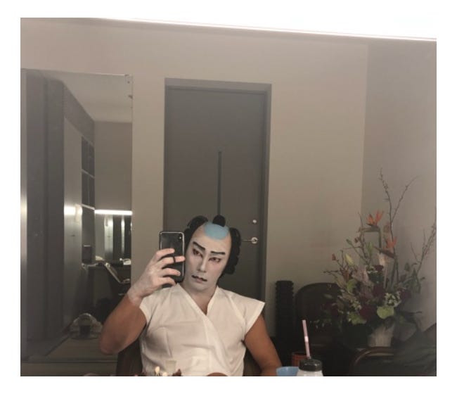 歌舞伎メイクでも顔認証成功/市川海老蔵オフィシャルブログ(Ameba)より