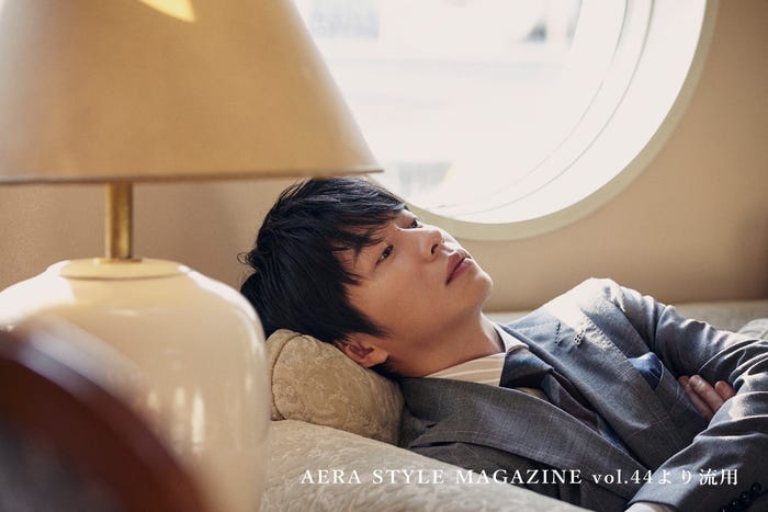 田中圭「アエラスタイルマガジンvol.44」より(提供画像)
