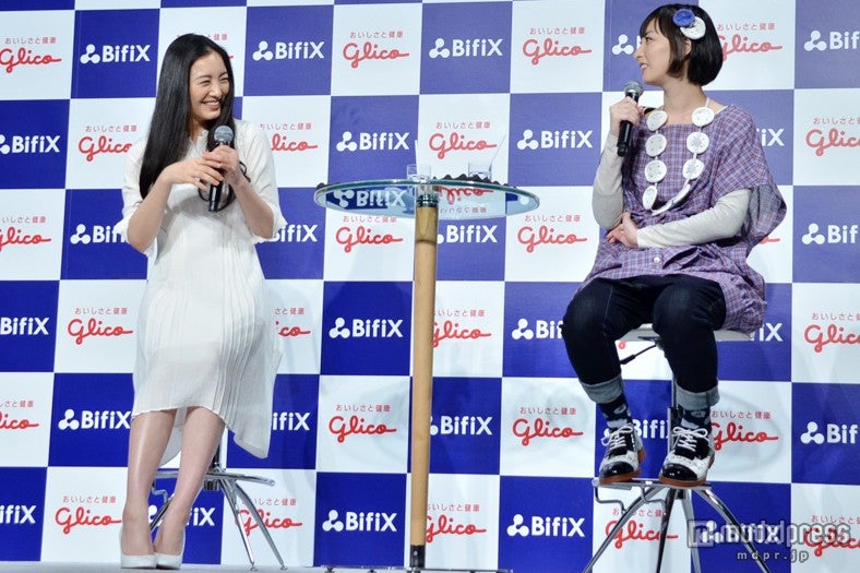 【左から】仲間由紀恵、鳥居みゆき