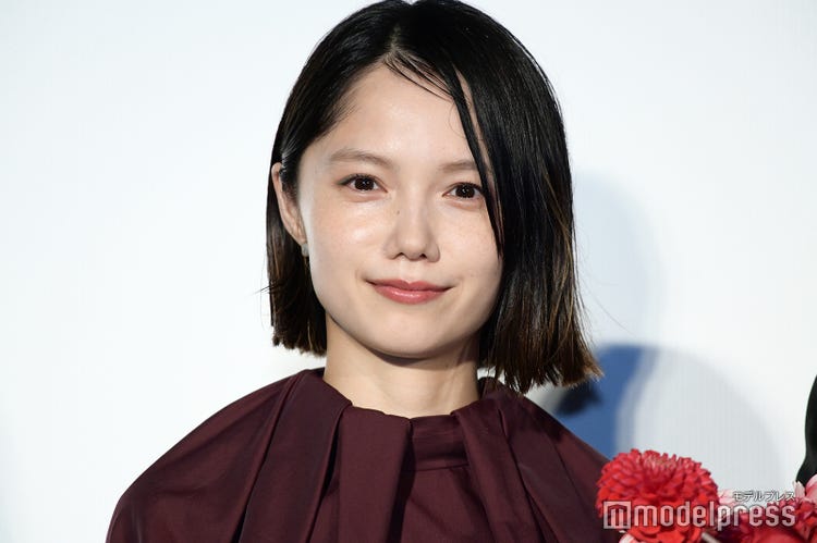 宮崎あおい 飛んできてしまいました サプライズ登場で祝福 好きなシーン明かす 竜とそばかすの姫 モデルプレス 宮崎あおい 飛んできてしまいました サプライズ登場で祝福 好きなシーン明かす 竜とそばかすの姫 モデルプレス