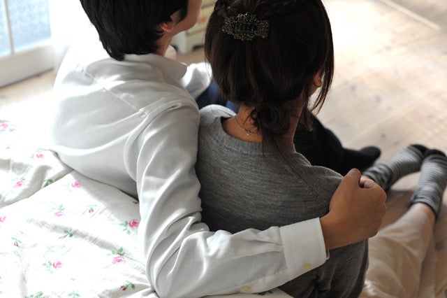 彼氏や夫の 変 だけど好きなところ おならを報告する 謎のポーズを取る モデルプレス