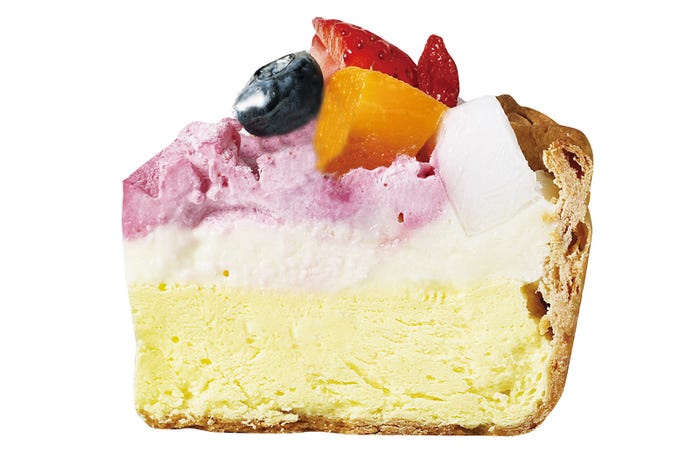いちごと杏仁豆腐のチーズタルト断面図/画像提供: PABLO(パブロ)