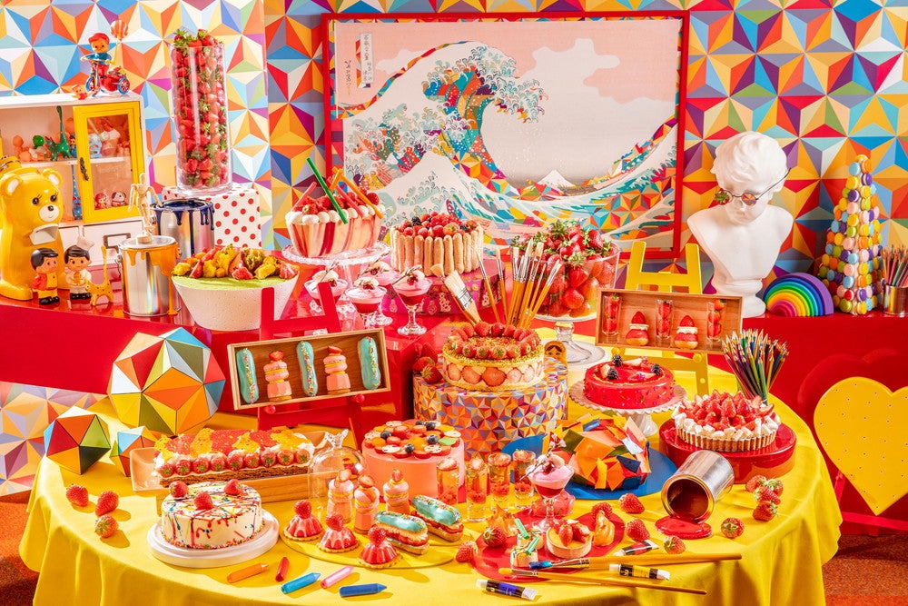 ヒルトン東京でいちごスイーツビュッフェ「アトリエ・ストロベリー by ネオホクサイ」