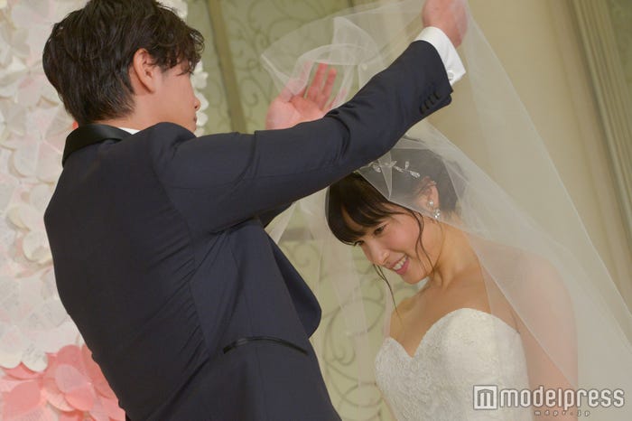 (C)モデルプレス