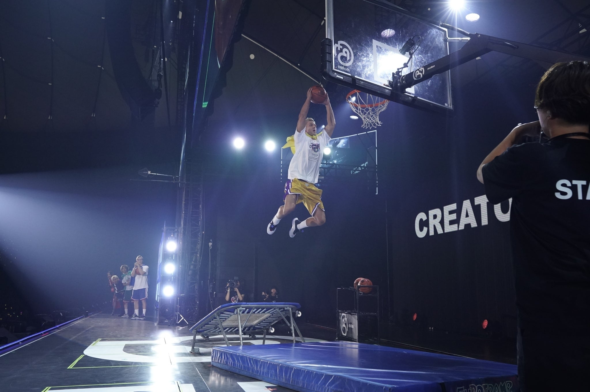 ヤン（C）上飯坂 一