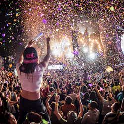 モデルプレス - 世界で100万人動員のフェス「EDC」日本初上陸 究極の光と音のカーニバルで「日本がやばいことに」