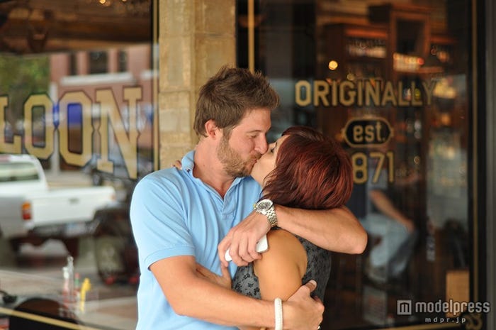 友達からカップルになるまであと少し(Photo by hsld)