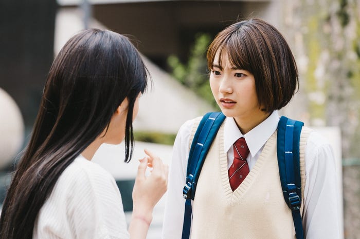 山下美月、武田玲奈/「電影少女-VIDEO GIRL MAI 2019-」第9話より(C)『電影少女 2019』製作委員会