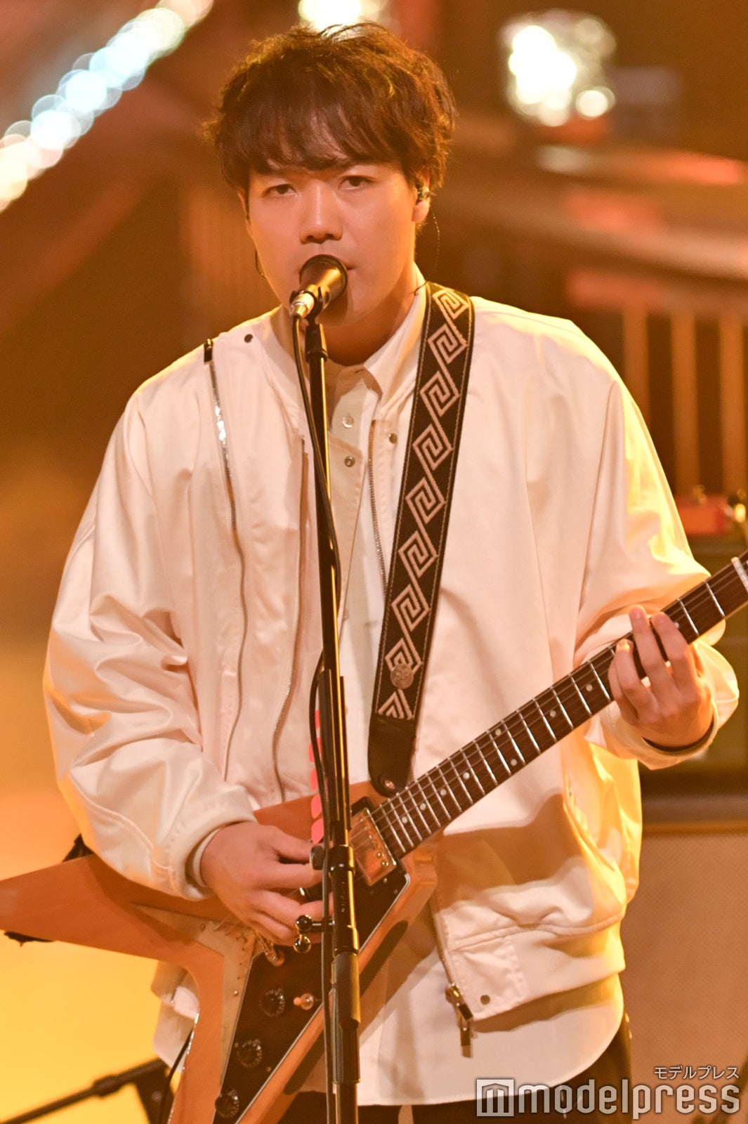 （C）モデルプレス