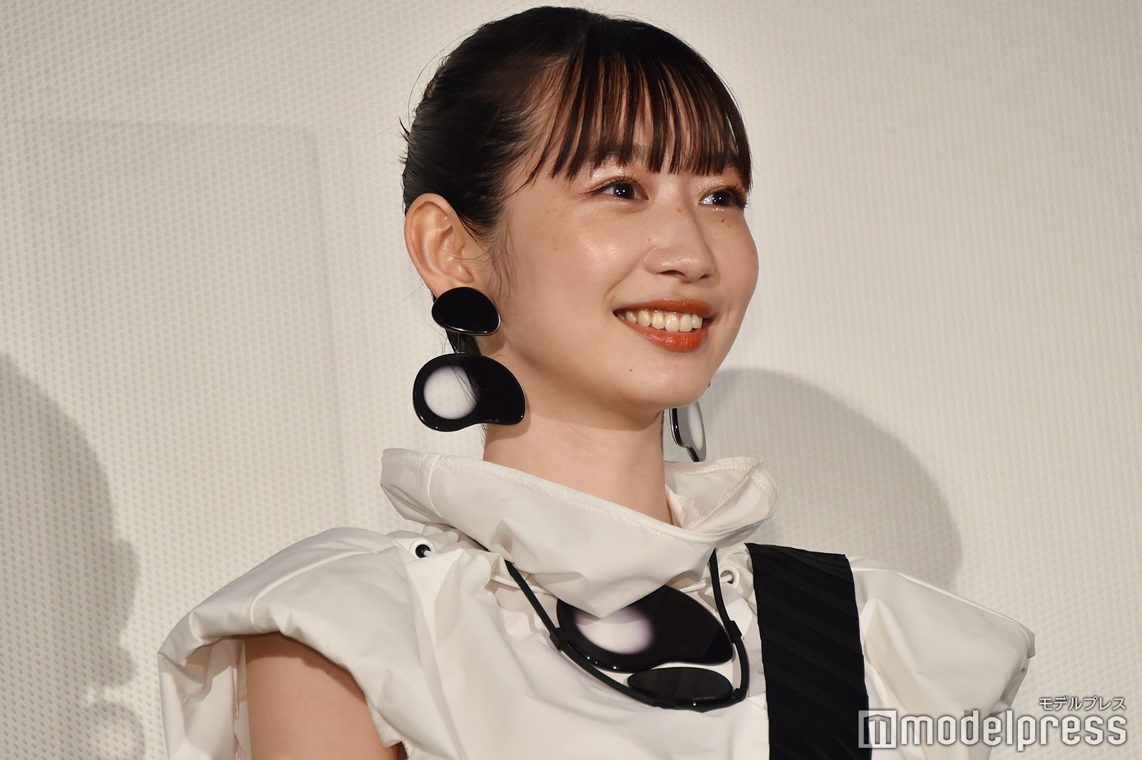 岡本夏美（C）モデルプレス