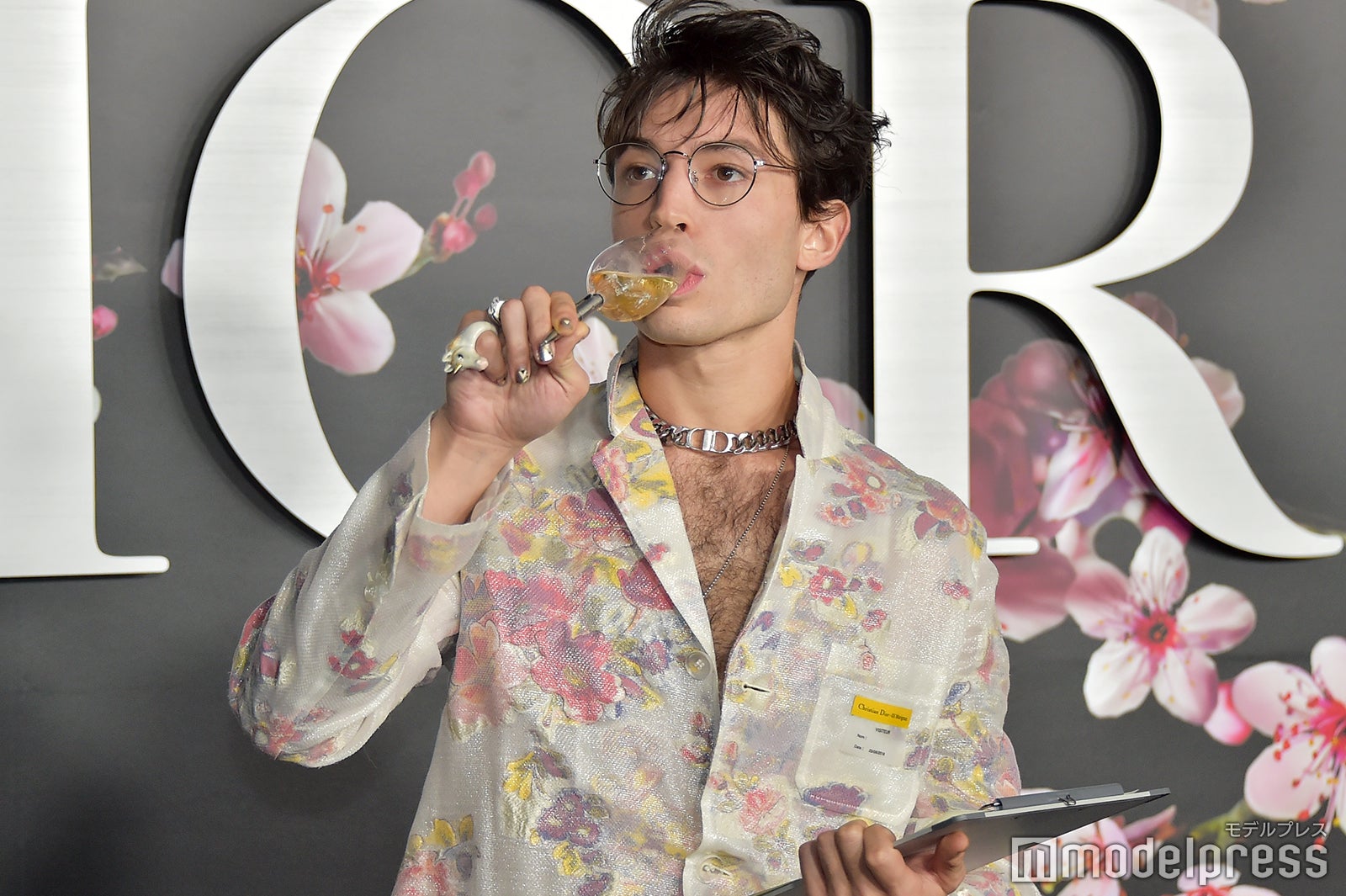 エズラ・ミラー （C）モデルプレス