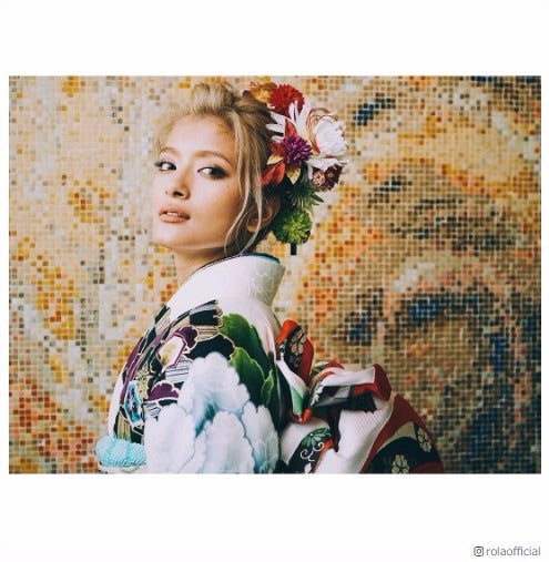 ローラの艶やか着物姿にうっとり「美しすぎる」と絶賛の声