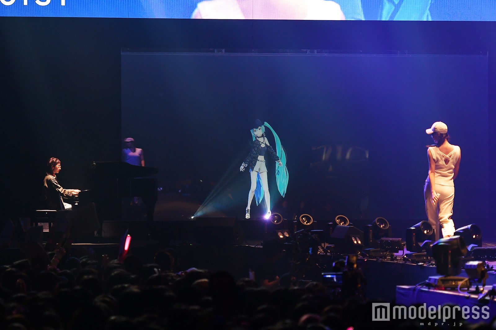 MAPPY（左）、初音ミク （C）モデルプレス