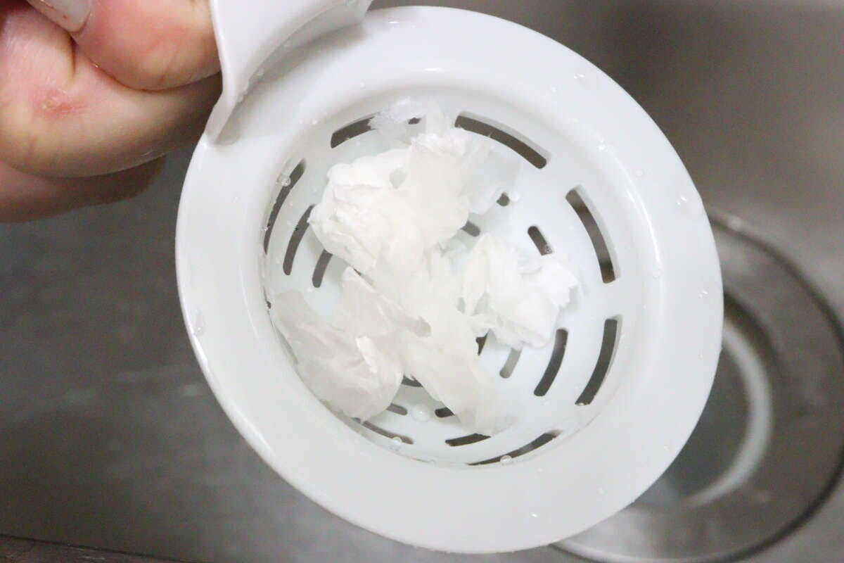 サッと捨てられるゴミフィルター（80mm）　ゴミ捨て