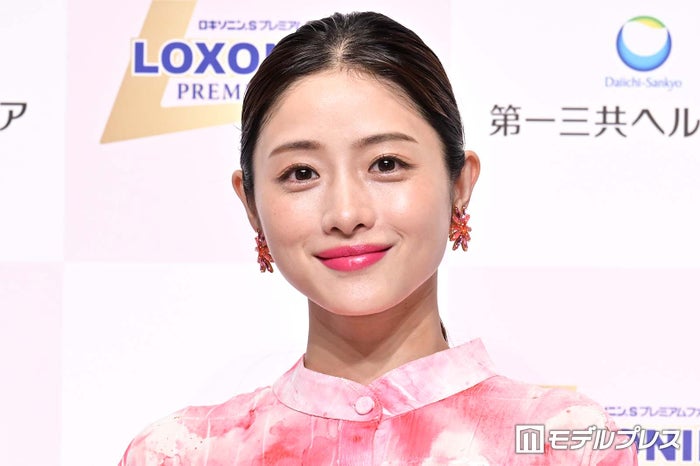 石原さとみ、よく観るYouTube動画明かす「ずっとクリックしてます」