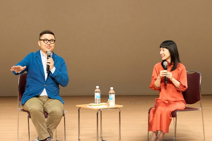 川原卓巳、近藤麻理恵「RaiseLifework女性の働き方・生き方フォーラム2023」(提供写真)