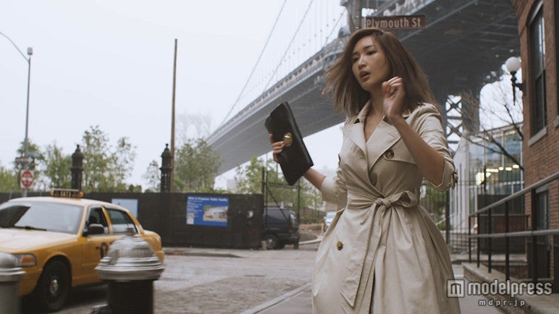 紗栄子／メイキングムービーより