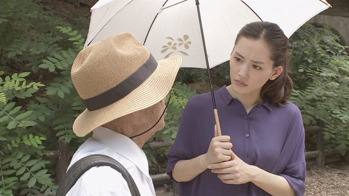 綾瀬はるか(右)(C)TBS