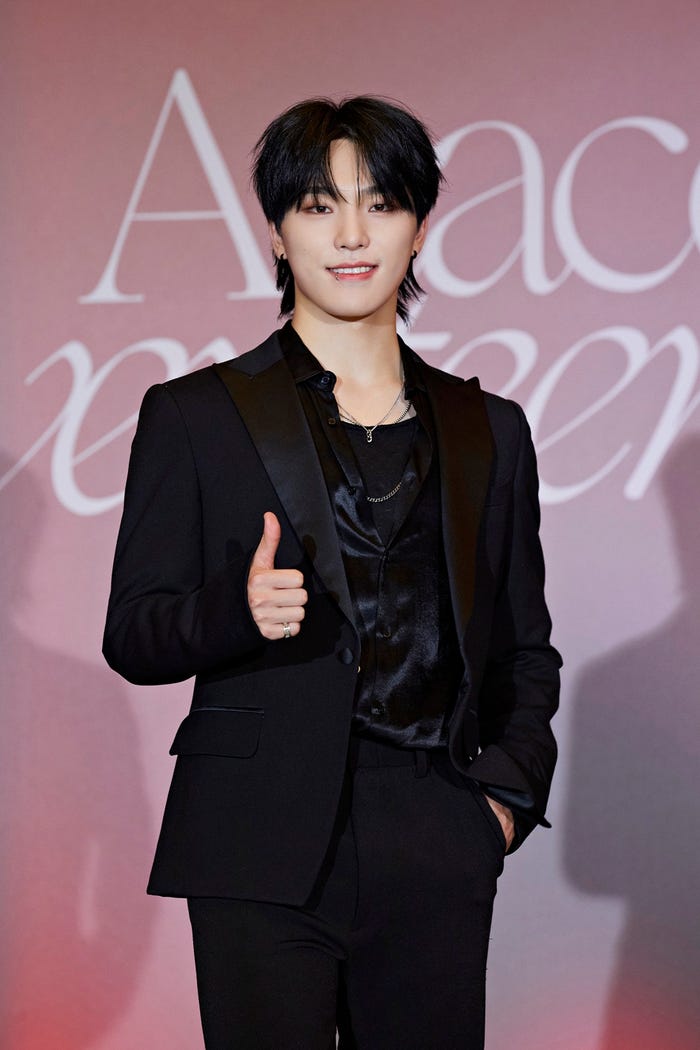 ディノ (C)PLEDIS ENTERTAINMENT