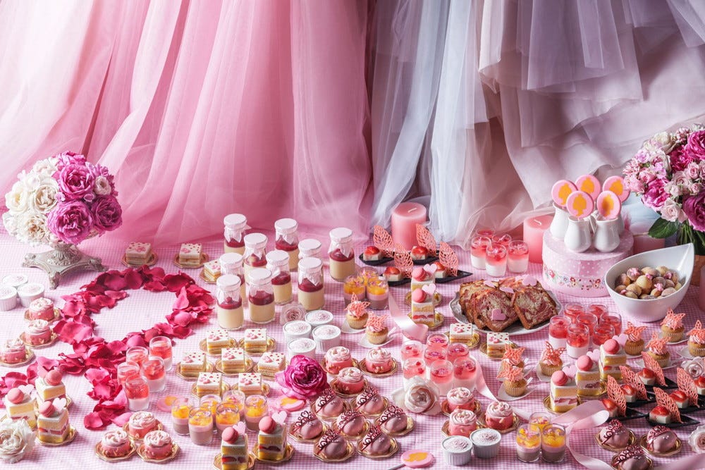 ピンク尽くしのデザートブッフェ「STRINGS PINK DESSERT BUFFET」ストリングスホテル名古屋で開催