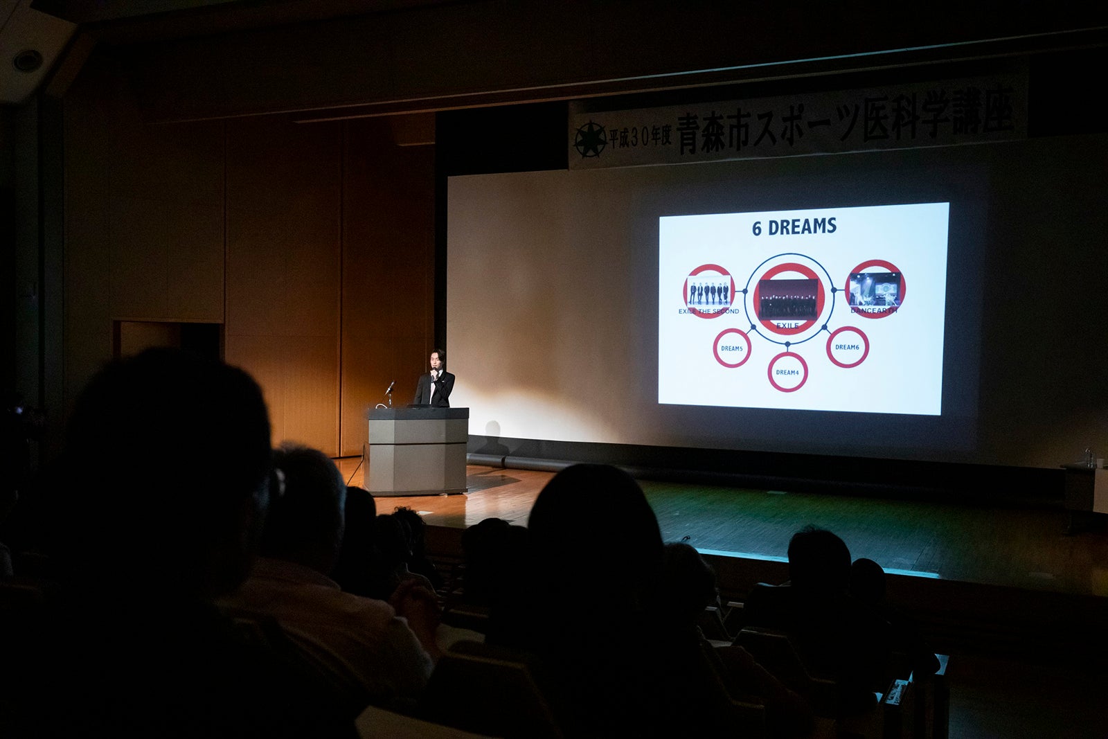 TETSUYAが講師として登場／写真提供：所属事務所