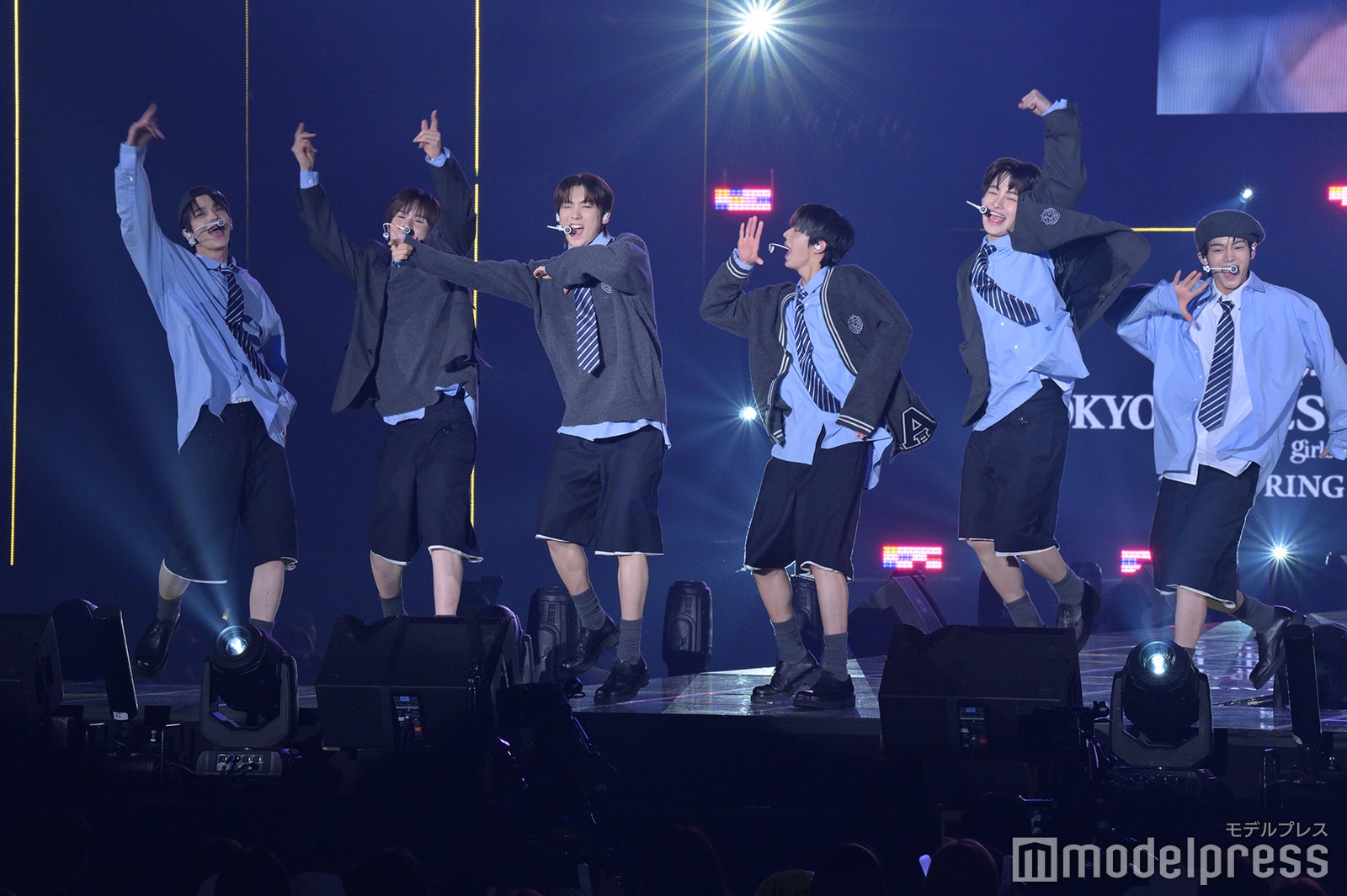 （C）モデルプレス