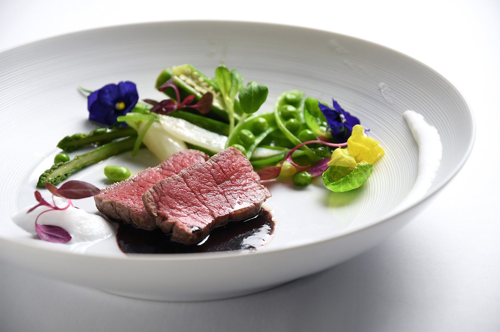 THE HIRAMATSU HOTELS & RESORTS 宜野座（写真はイメージ）
／画像提供：ひらまつ