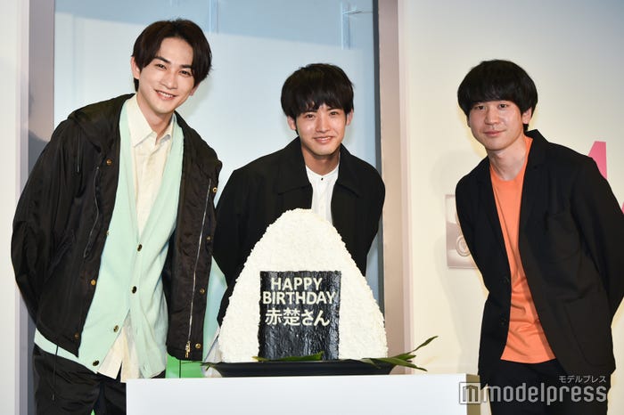 町田啓太、赤楚衛二、風間太樹監督(C)モデルプレス