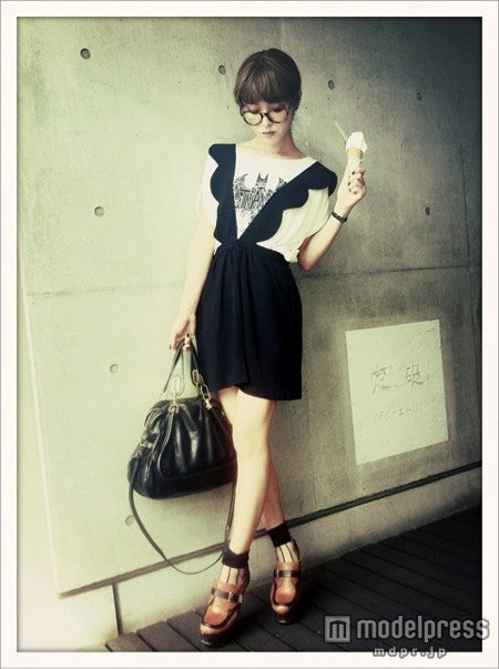 大口智恵美「変形ワンピース」