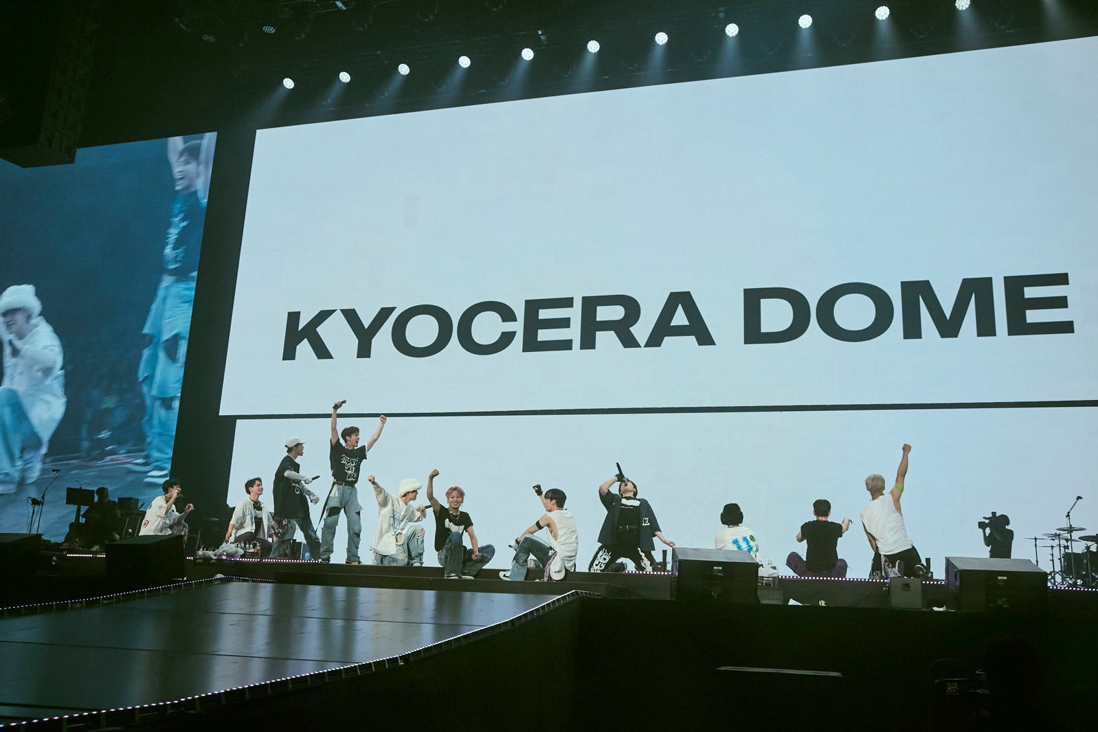 「2023 JO1 2ND ARENA LIVE TOUR ‘BEYOND THE DARK’」有明アリーナ初日公演（C）LAPONE Entertainment