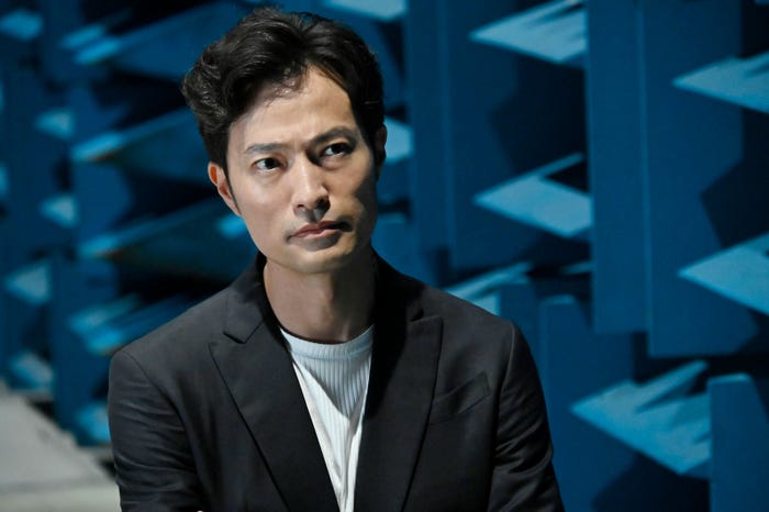 前川泰之(C)桃戸ハル・講談社/読売テレビ