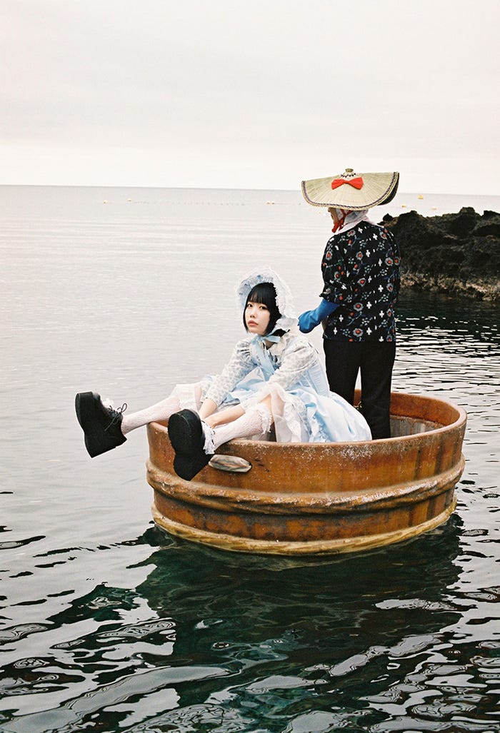あの/撮影:川島小鳥(提供写真)