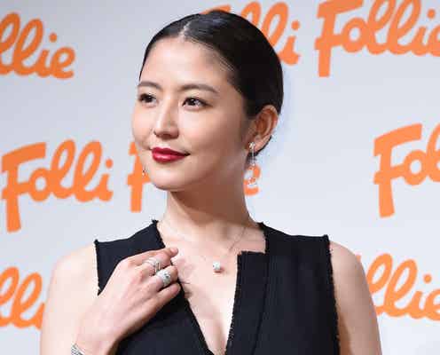 長澤まさみ、胸元SEXYドレスで登場「とても刺激的」