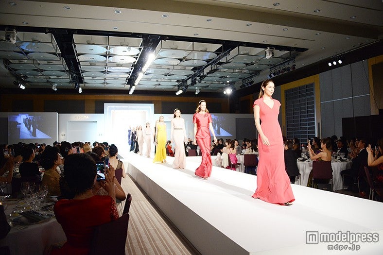 「ESCADA 2015春夏ファッションショー」