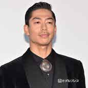 Exile Akira 約10年前の髭ロン毛時代ショットに反響 色気すごい ワイルドすぎ モデルプレス Exile Akira 約10年前の髭ロン毛時代ショットに反響 色気すごい ワイルドすぎ モデルプレス