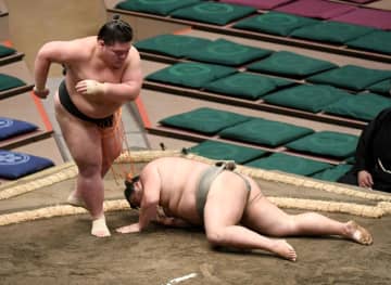 熱烈阪神ファンの朝阪神は黒星発進「負けは負け」昨年日本シリーズで白星を生観戦