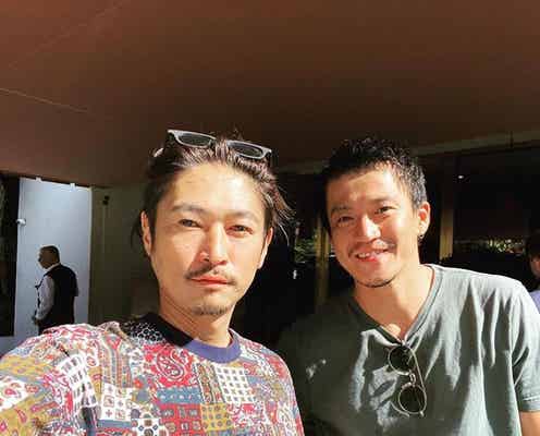 窪塚洋介、小栗旬との2ショット公開「GTO」ファンも歓喜「待ってましたああ!」