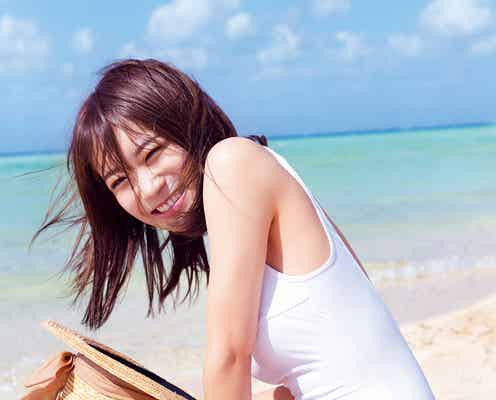乃木坂46秋元真夏2nd写真集、限定版表紙解禁 水着姿で美ボディ披露<しあわせにしたい>