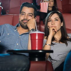 雰囲気が台無しに 映画デートで選んではいけないngジャンルまとめ モデルプレス 雰囲気が台無しに 映画デートで選んではいけないngジャンルまとめ モデルプレス