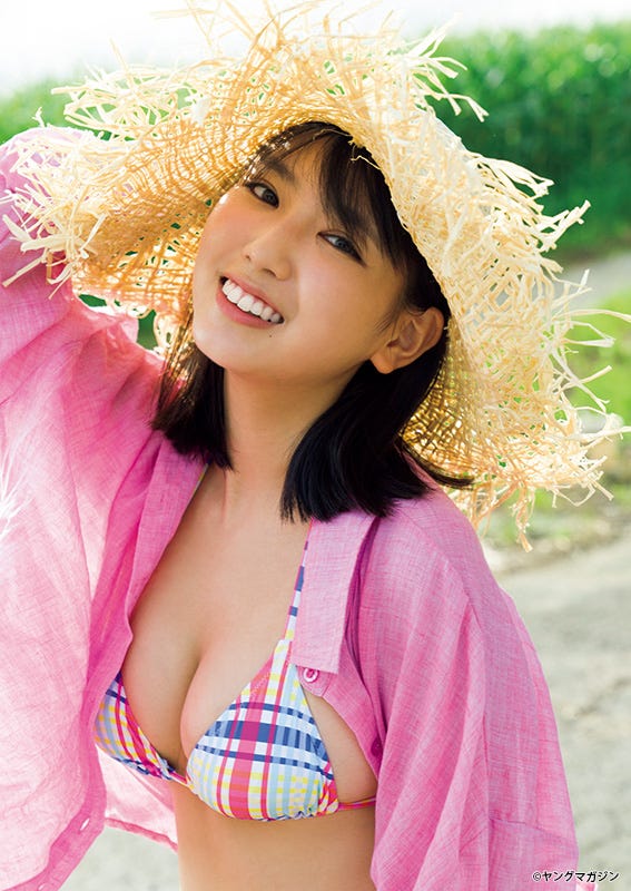 沢口愛華(C)Takeo.Dec /ヤングマガジン