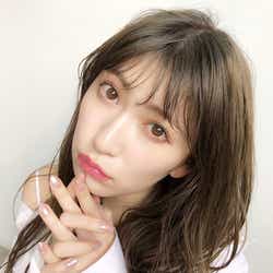 モデルプレス - NMB48吉田朱里の“つやぷるリップ”が予約即完の反響、10万個出荷で売り切れ店続出