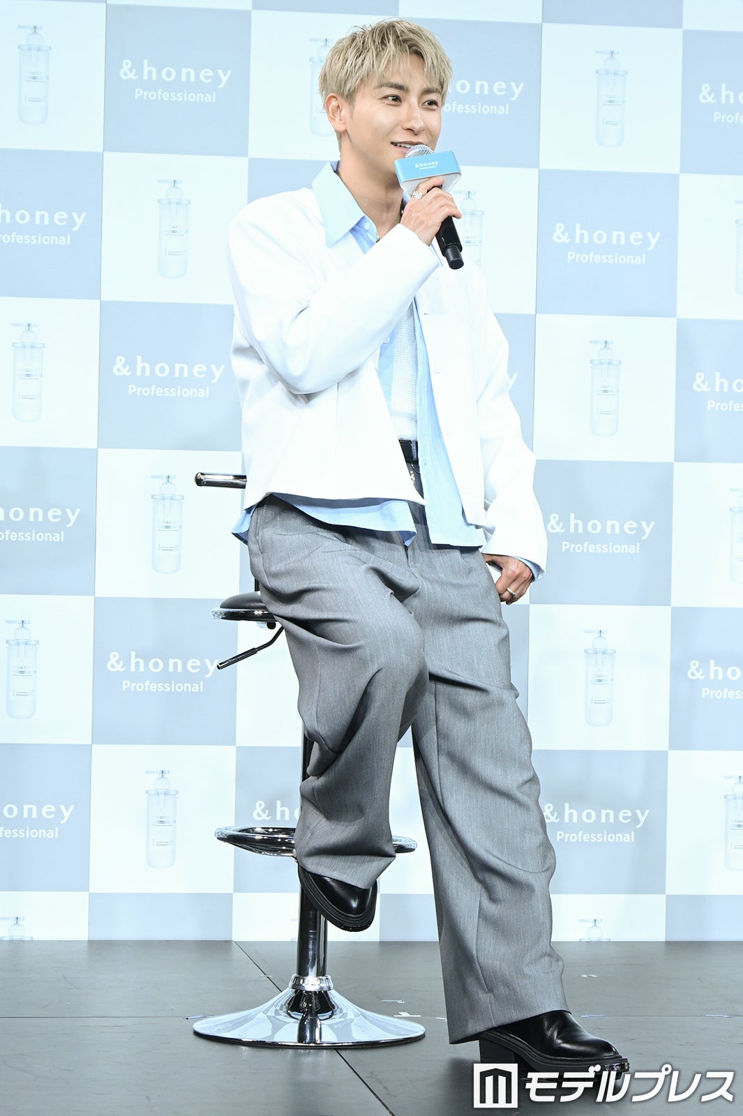 與真司郎（C）モデルプレス