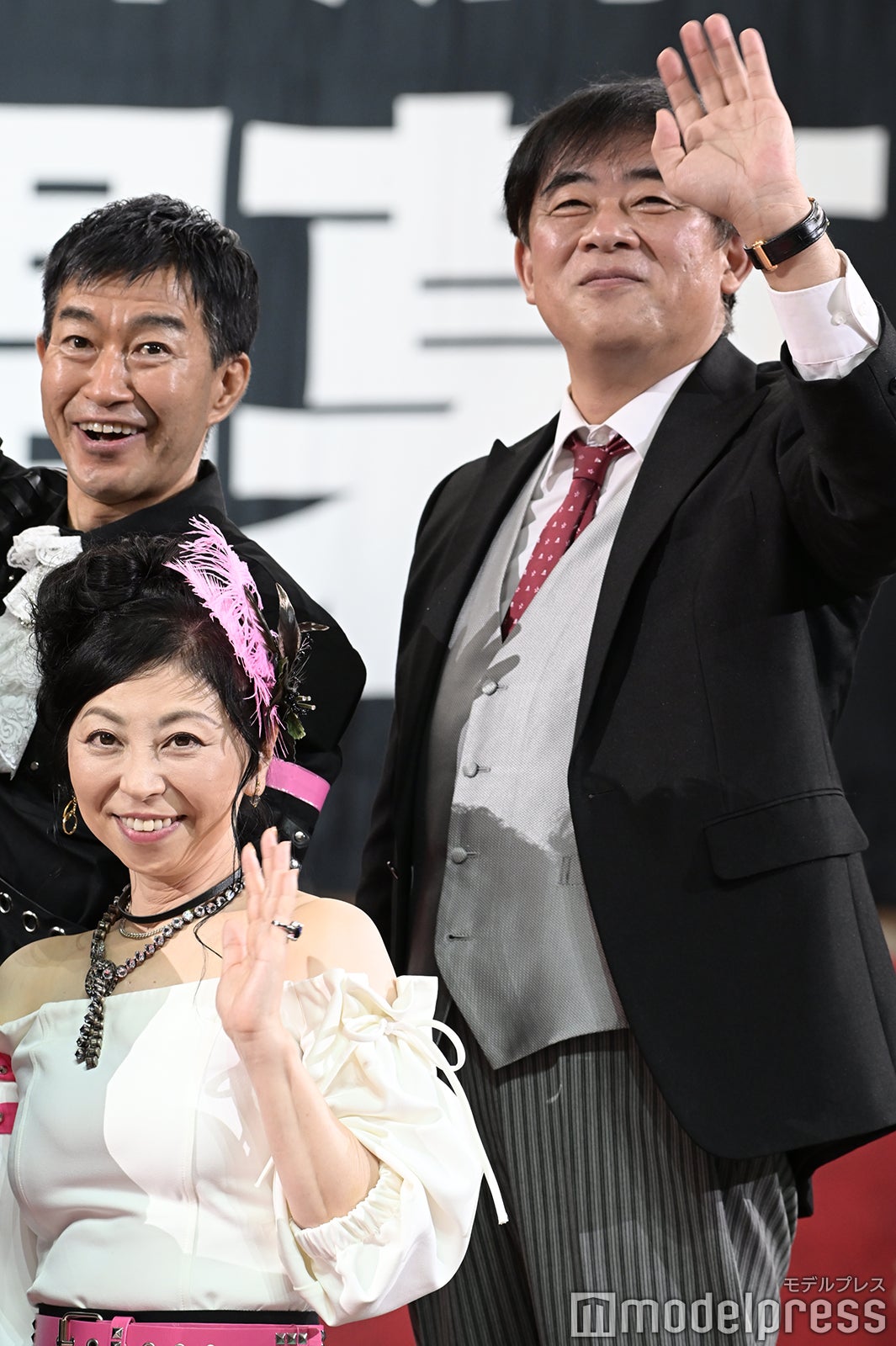 （上段）チョー、谷口悟朗監督（下段）岡村明美 （C）モデルプレス