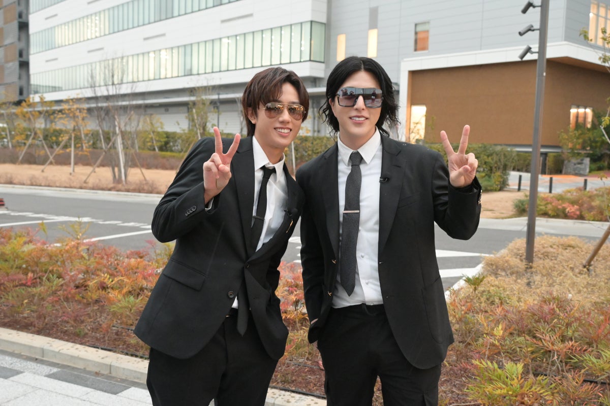 Man 阿部亮平 ブロマイド Amazon.co.jp: 阿部亮平 チケット風カード RAYS SnowMan Dome Tour