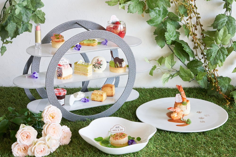 ヒルトン東京お台場「サロンドテ ＜ポール＆ジョー＞」パリの香り漂う菓子と紅茶を堪能